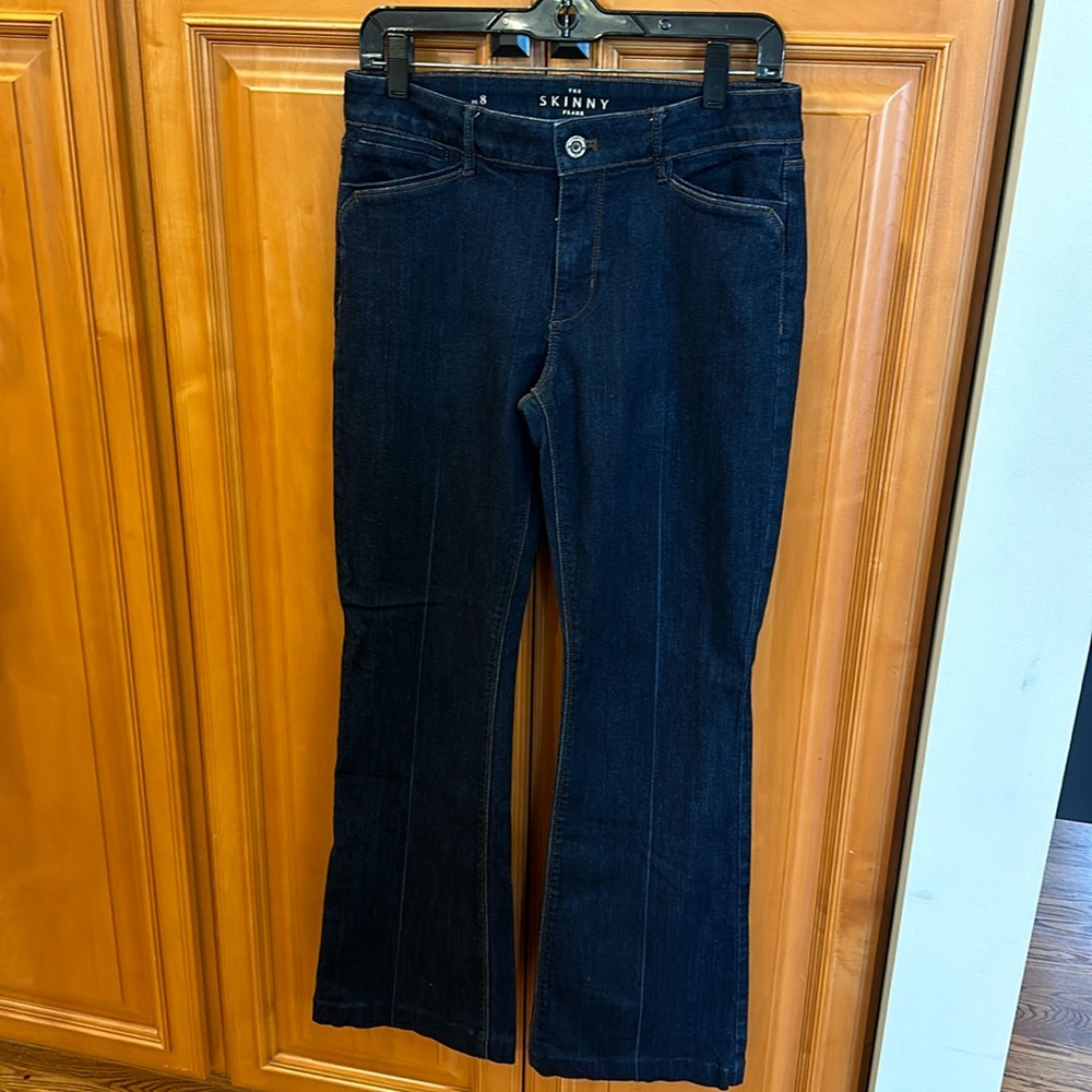 White House black market size 8, the skinny flare jeans